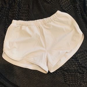 Outdoor voices hiking shorts ✨